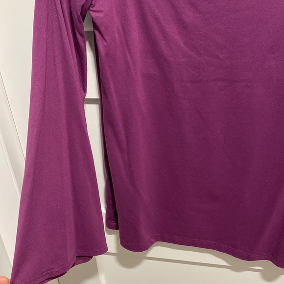 Susana Monaco Wide Nexk Flare Sleeve Top, S - Picture 3 of 4